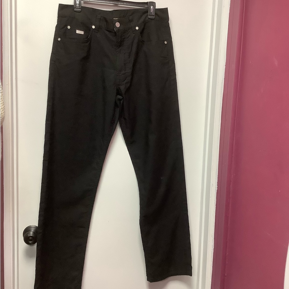 Black Hugo Boss Casual Pants
